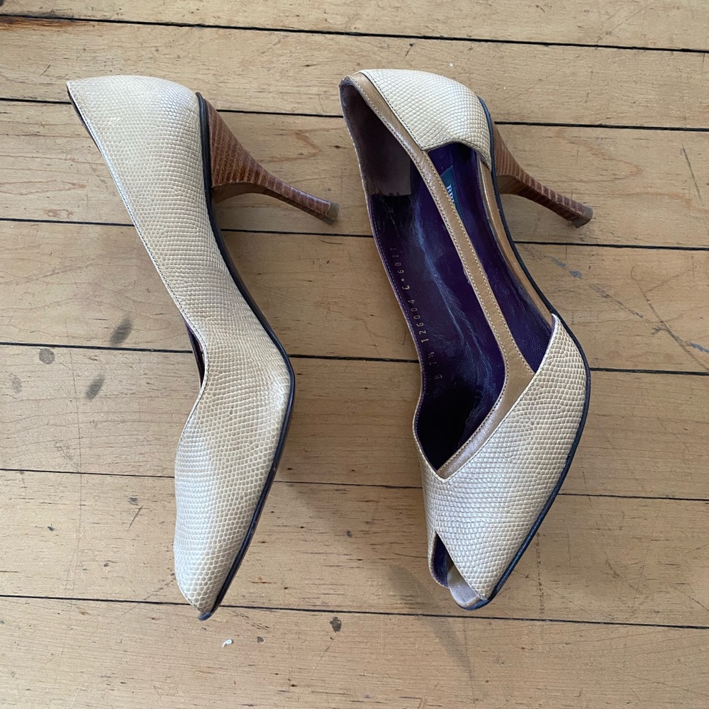 Bruno Magli vintage circa 2002 excellent condition